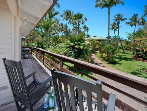 Experience Luxury in Moloa'a Bay - The Perfect Kauai Retreat